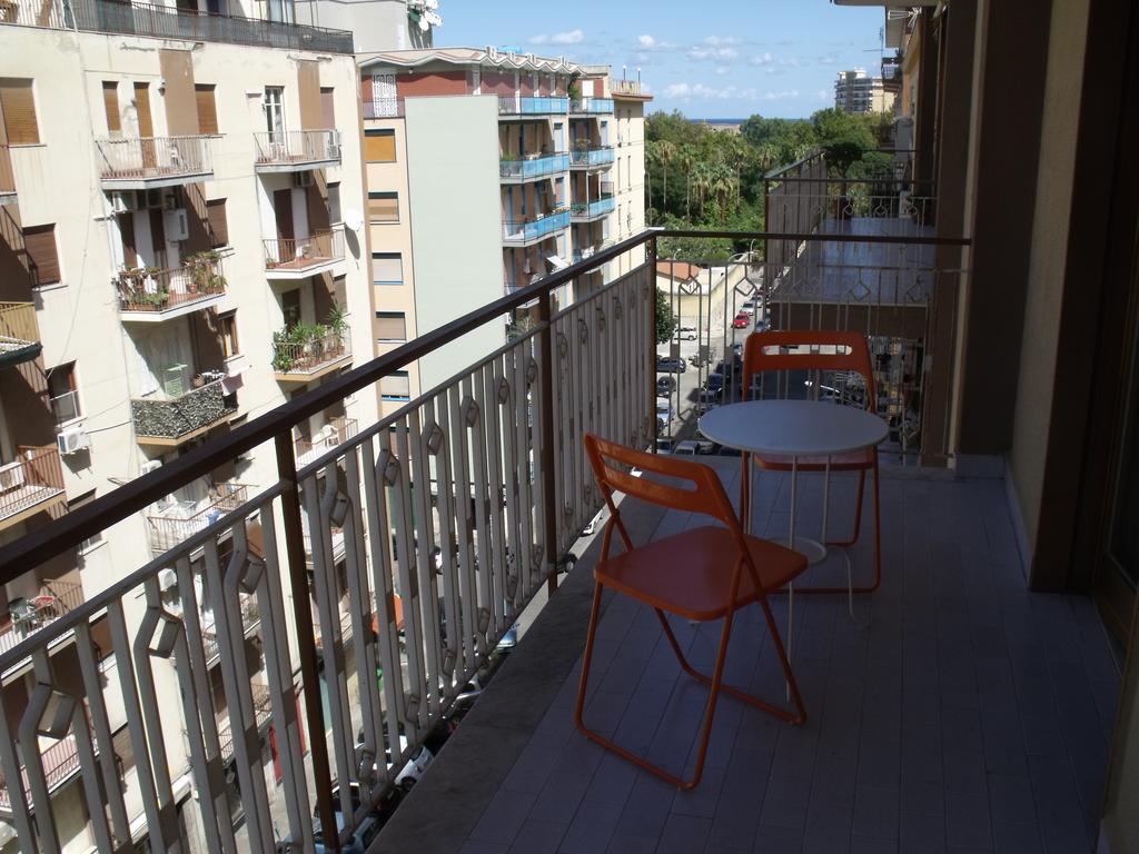 A Tre Passi Dal Centro Hotel Palermo Eksteriør billede