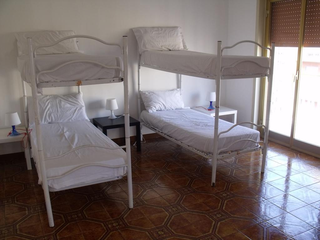 A Tre Passi Dal Centro Hotel Palermo Eksteriør billede