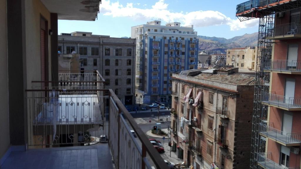 A Tre Passi Dal Centro Hotel Palermo Eksteriør billede